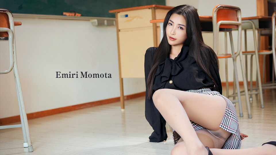 The Tight-Skirted Slutty Teacher with Hyper-Beautiful Legs (Caribbeancom-052226-001)