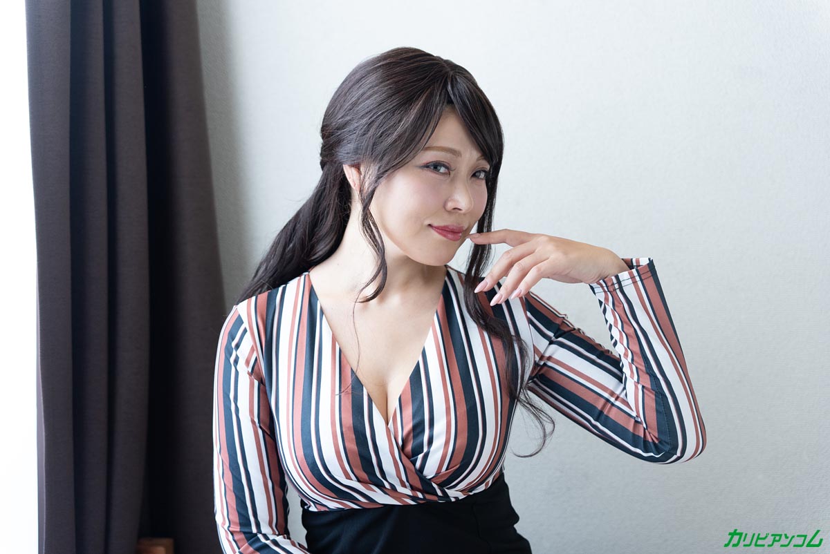 無意識に男を依存させる色気ムンムン上流階級OL 宇野かな美